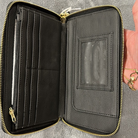 Betsy Johnson Scully wristlet - Picture 5 of 5